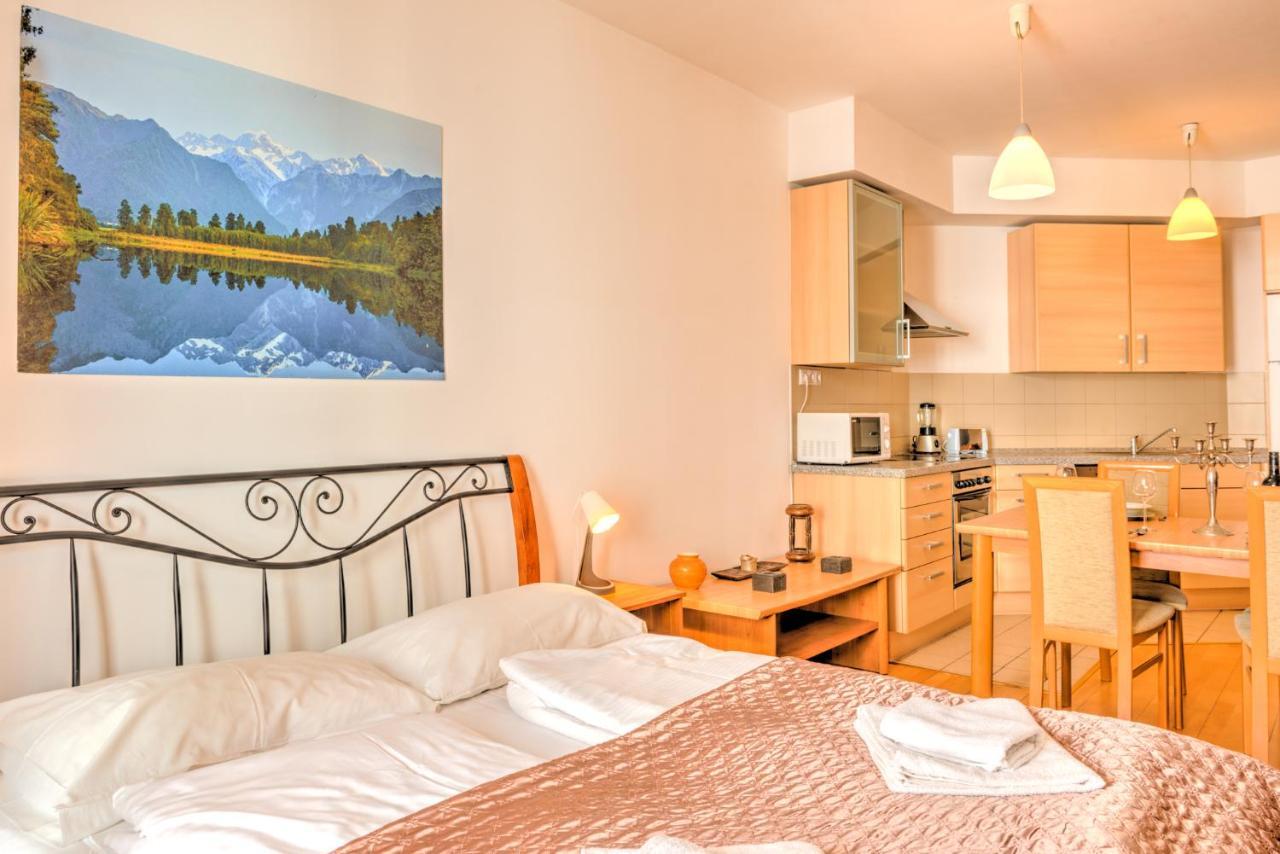 Central Downtown Apartments Budapest Ngoại thất bức ảnh