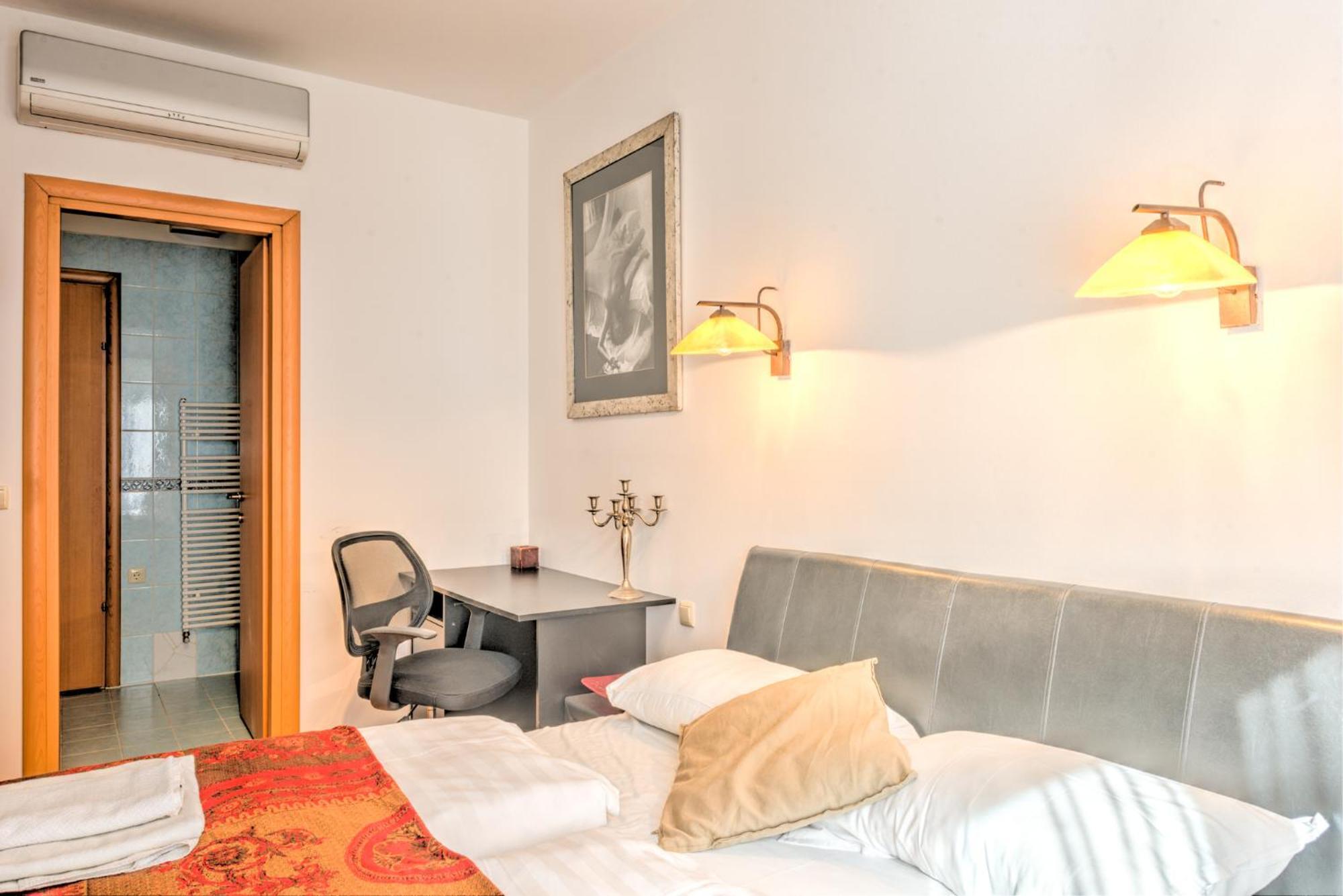 Central Downtown Apartments Budapest Ngoại thất bức ảnh