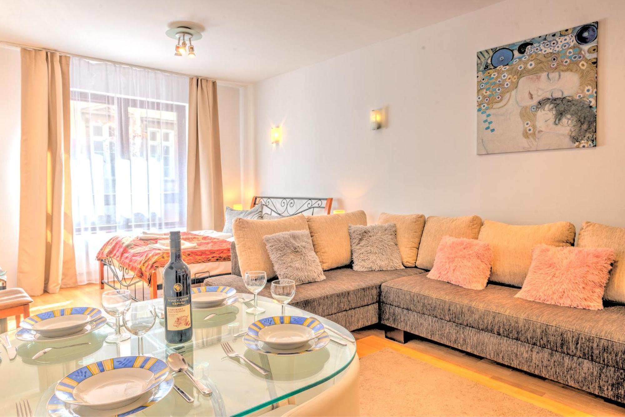 Central Downtown Apartments Budapest Ngoại thất bức ảnh