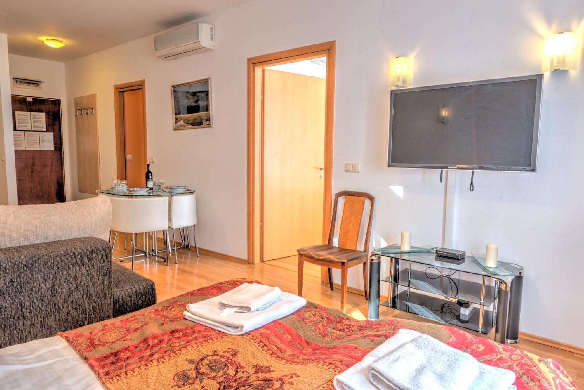 Central Downtown Apartments Budapest Ngoại thất bức ảnh