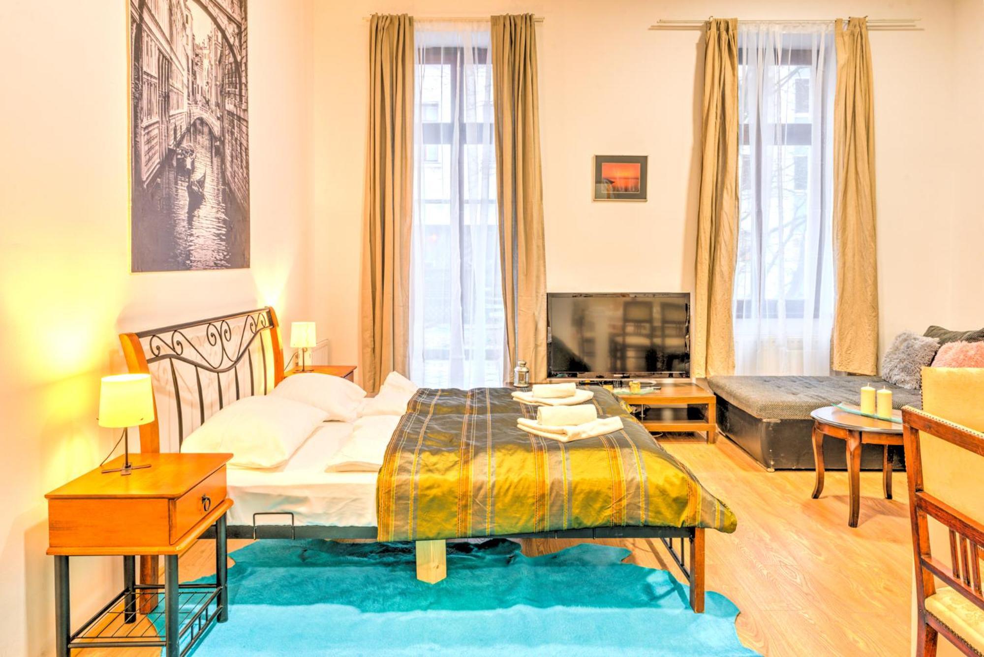 Central Downtown Apartments Budapest Ngoại thất bức ảnh