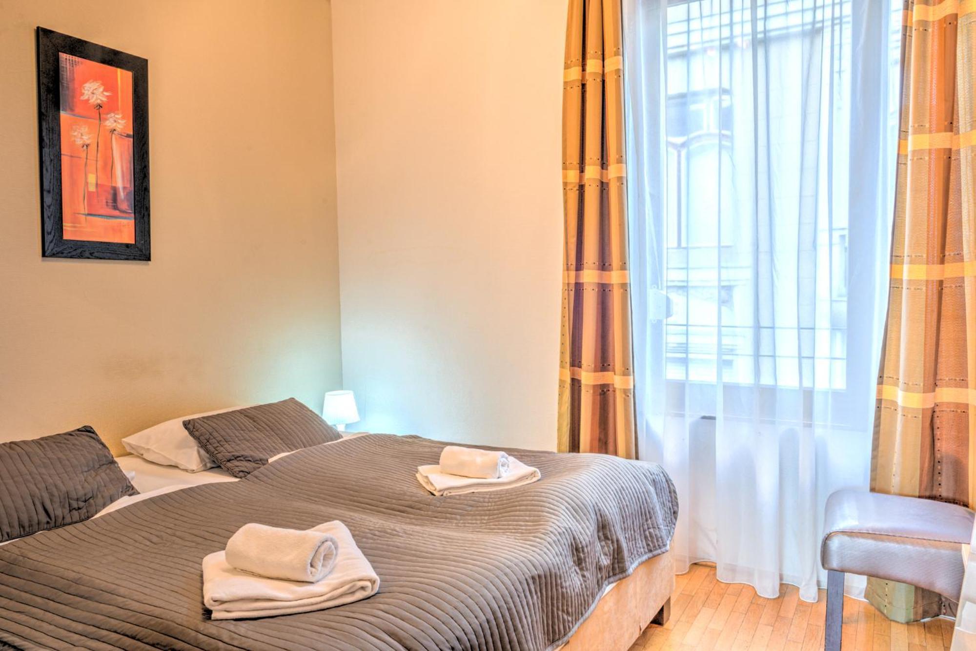 Central Downtown Apartments Budapest Ngoại thất bức ảnh