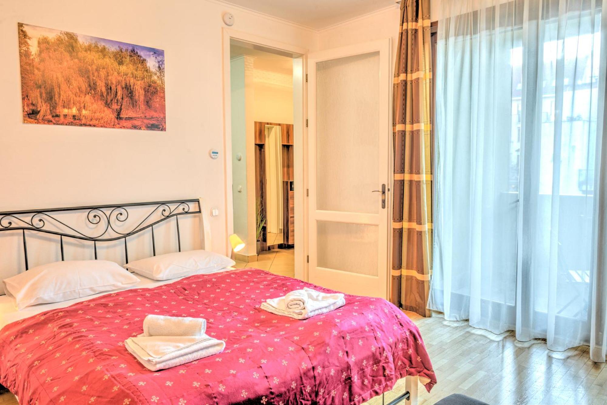 Central Downtown Apartments Budapest Ngoại thất bức ảnh