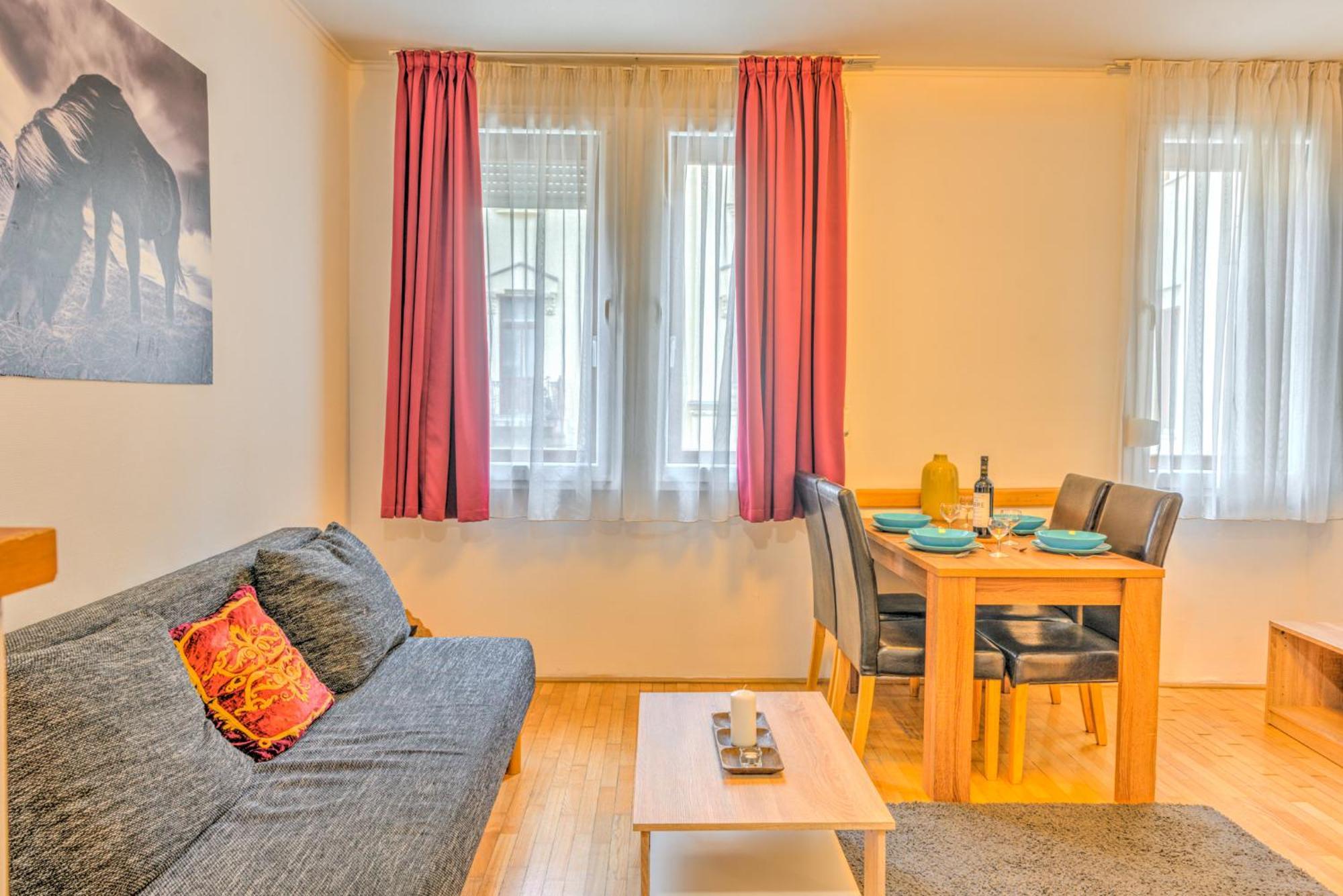 Central Downtown Apartments Budapest Ngoại thất bức ảnh